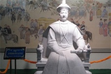 三位帝王的幕后女性孝庄活了多少岁