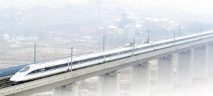 2012年12月26日：京广高铁开通运营