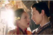 《琉璃》司凤九世都为璇玑而死