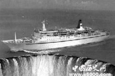 朱元璋在哪里全歼陈友谅大军？