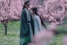 《琉璃》璇玑恢复嗅觉闻司凤味道