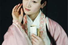 甄英莲副册判词和人物外貌