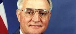 2021年4月19日：沃尔特·蒙代尔逝世