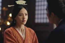 曹操抢夺的邹夫人原是谁的妻子