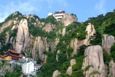 九华山是哪个菩萨的道场