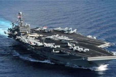 罗斯福号航空母舰什么时候服役的