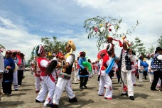 绕三灵包含哪些文化特征