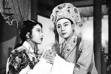 越剧弦下腔的形成与发展