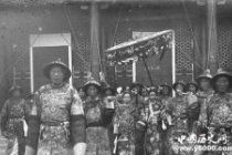 溥仪回忆录：清末太监敲诈勒索大臣