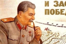 斯大林对苏联贡献大还是失误大