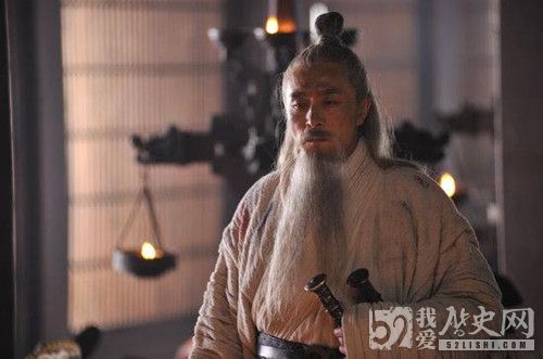 伍子胥为何要盗墓鞭尸？