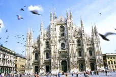 意大利米兰大教堂的建筑特点