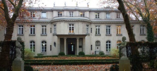 1942年1月20日：万湖会议召开