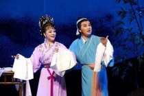 黄梅戏装扮有什么特点