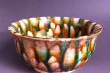 唐三彩釉光的甄别