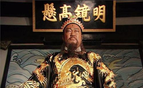 狸猫换太子