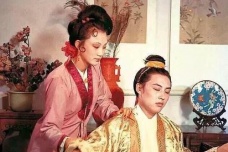 贾赦为什么把秋桐给贾琏