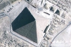 胡夫法老:建造出古埃及最大的金字塔的法老