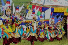 《苏吉尼玛》讲了什么