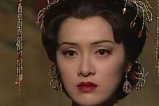 杨玉环第一次出宫的原因是什么