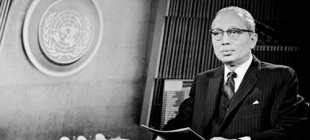 1974年11月25日：吴丹逝世