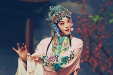 昆曲的妆容有什么特点