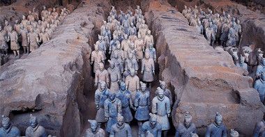 秦兵马俑存在活人俑？