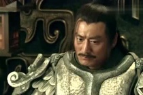龙且生平简介