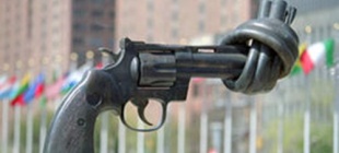 2007年10月2日：国际非暴力日