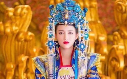 宫中严母