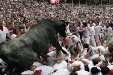 西班牙奔牛节的由来