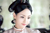 清朝妃子为何戴"一耳三钳"