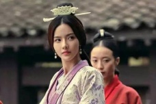 曹植真的喜欢嫂子甄宓吗