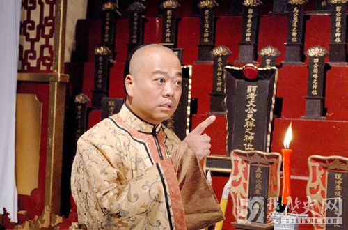 清朝漕运总督施世纶逝世