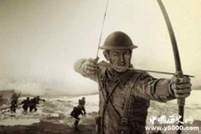 疯狂杰克：带着长剑长弓冲锋在二战战场上的疯子