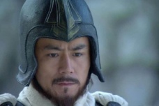 孙坚被谁害死的