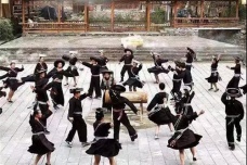 不同地区的苗族舞蹈有何区别