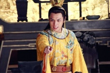 宋英宗赵曙是宋仁宗赵祯的儿子吗