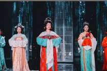 唐代女性服饰的尺度真的很大吗