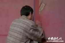 故宫工作人员每日大喊几声的原因