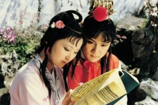 《 红楼梦》为什么叫《石头记》