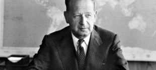 1961年9月18日：达格·哈马舍尔德逝世