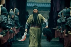 关羽受到后人尊崇的原因