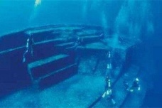 古人是还活在百幕大海底吗