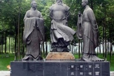 曹丕立嗣之争的故事