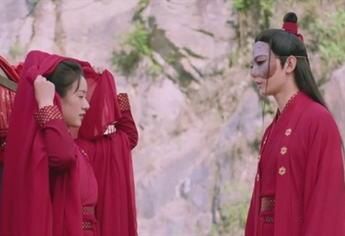 司凤初见璇玑着嫁衣