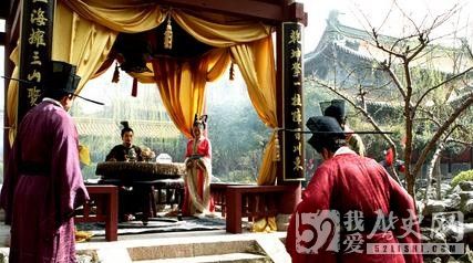 范仲淹的故事_范仲淹的岳阳楼记是写给谁的