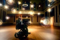 霍金对穿越时空的研究