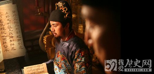 崇祯皇帝怎么死的_崇祯皇帝墓在哪