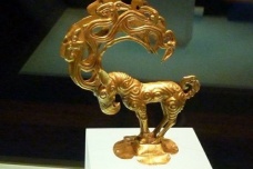 鹿形金怪兽的由来